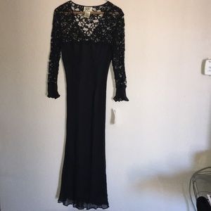 ICE size 6 evening silk and lace dress black